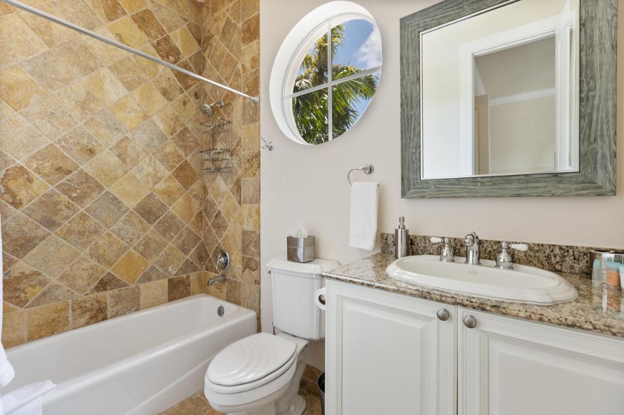 Luxury Spanish Villa 4 Bedroom 4 Bathroom Pool Sunny Isles North Miami Beach Extérieur photo
