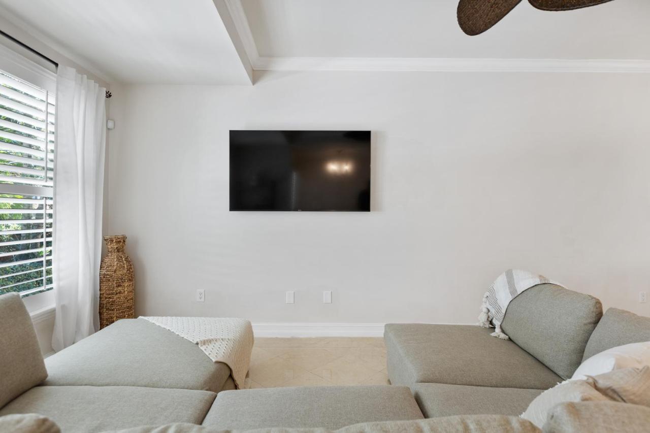 Luxury Spanish Villa 4 Bedroom 4 Bathroom Pool Sunny Isles North Miami Beach Extérieur photo